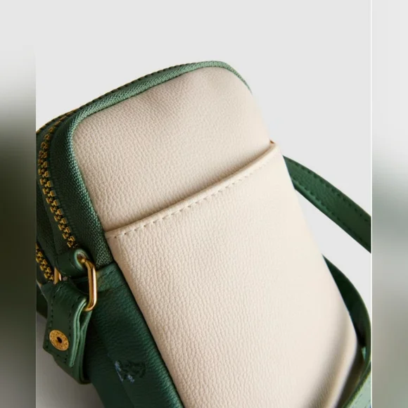 Disney Bambi Cream & Green Crossbody Phone Bag - Picture 3 of 6
